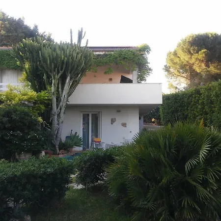 Holiday home Eloro